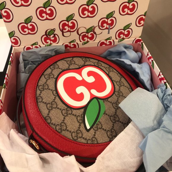 RARE! 🍎 Gucci GG Supreme Canvas Apple Round Shoulder Bag NEW IN BOX W DUSTBAG - Picture 1 of 5
